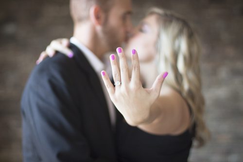 engagement-2268925_960_720